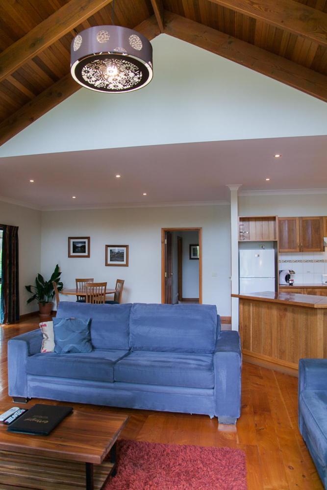 Hotel Perricoota Vines Retreat Moama Zimmer foto